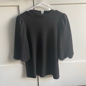 Black puff sleeve top